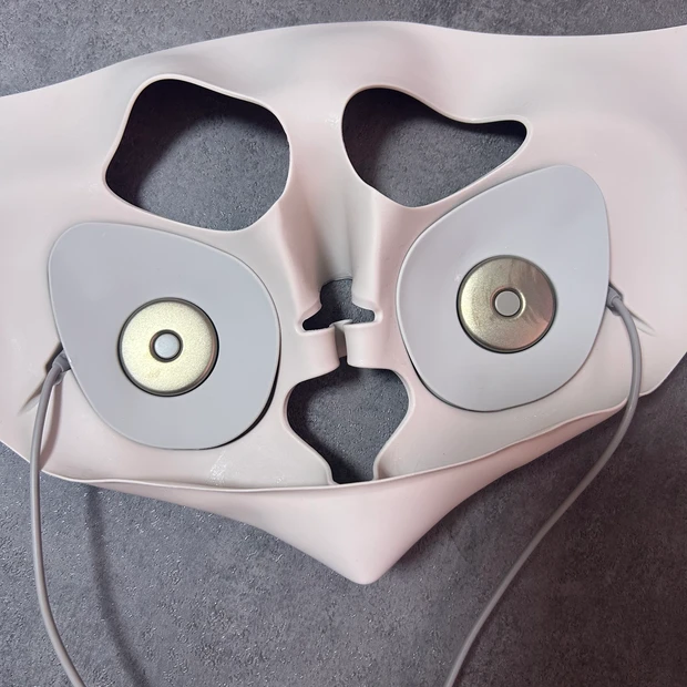 マスク型イオン美顔器 EH-SM50