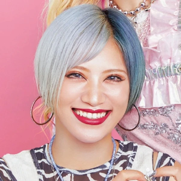信子