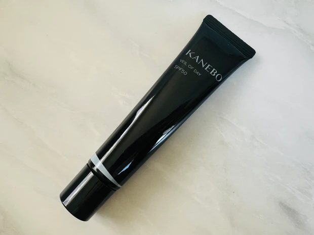 KANEBOのヴェイルオブデイ