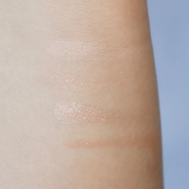 キャンメイク(CANMAKE)プランぷくコーデアイズ 01 アプリコットプランぷく　スウォッチ