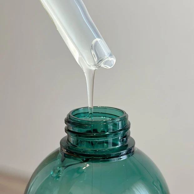 夏限定！YOLUのシャンプー&トリートメント『カームナイトリペア』✨チュベローズ＆ベルガモットの香りで癒されるバスタイムへ_3_2