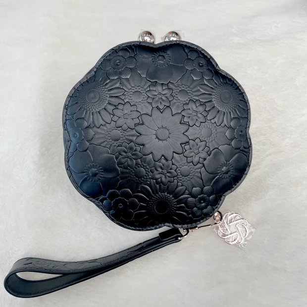 コスメデコルテ　2025 クリスマスコフレ　エターナルブルームコレクション　イエベ春　レビュー