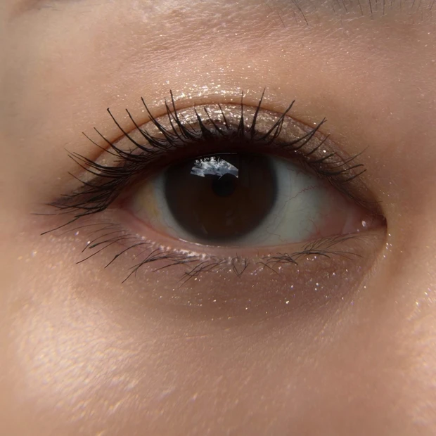 【小田切ヒロさん激推し】ボビィブラウン新作アイシャドウはまるで水光!な煌めき【4/3発売】_3_3