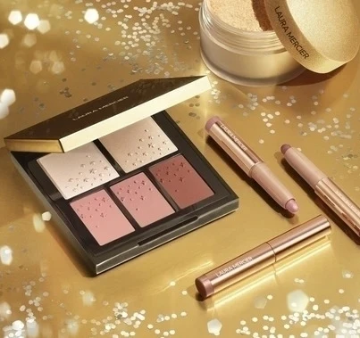 ローラメルシエ 名品フェイスパウダー アイコンコスメ