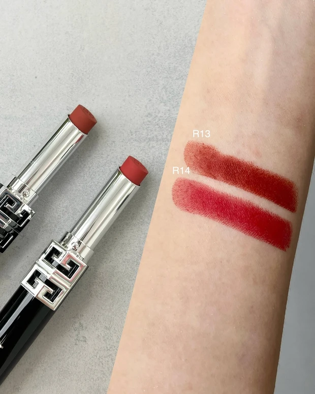 パルファム ジバンシイ ルージュ・ジバンシイ・ベルベット・マット