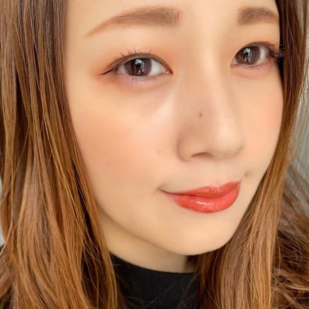 SUQQU トリートメント ラッピング リップの口コミ＆レビュー　マキアインフルエンサーrenaさん「04 艶煉瓦 -TSUYARENGA」でリップメイク