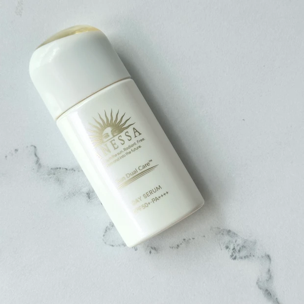 デイセラム / アネッサ