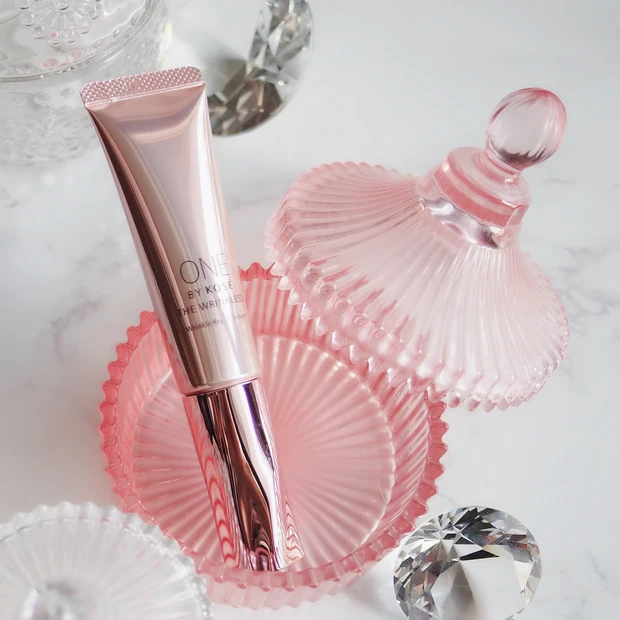 「ONE BY KOSÉ ザ リンクレス W」