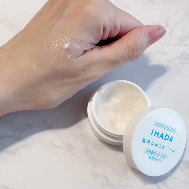 【ポーチの中身♡】マスク荒れ対策を最重要視！お悩みの方は必見の、厳選アイテムとは！？_4_2