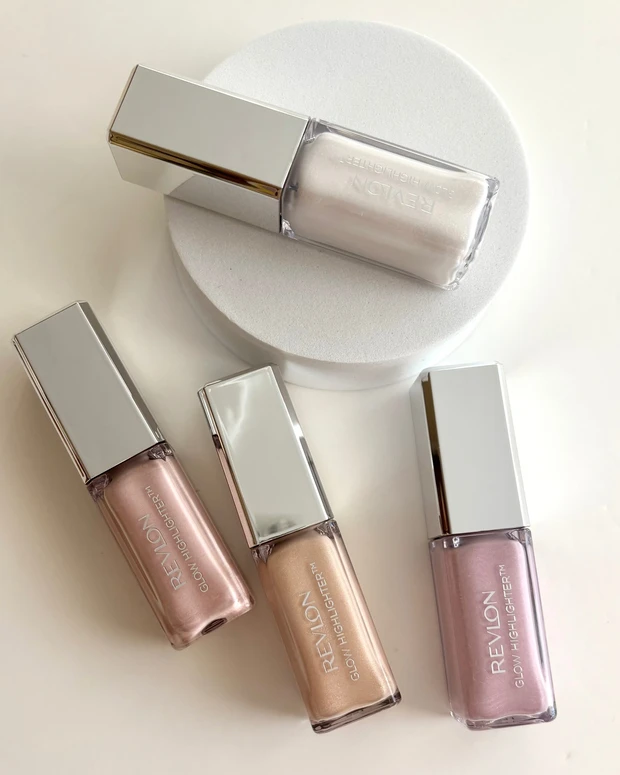 レブロン グロウ ハイライター