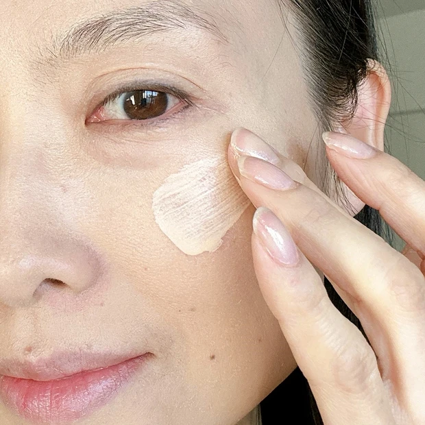 「メイベリン SPステイ ルミマット リキッド ファンデーション」の塗り心地