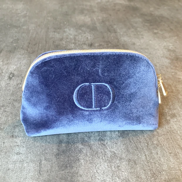 ディオール　ポーチ　メンズ美容　ポーチの中身