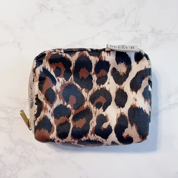 【ポーチの中身♡】マスク荒れ対策を最重要視！お悩みの方は必見の、厳選アイテムとは！？_2_1