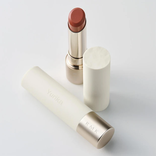 リップクリーム プレゼント　刻印リップ　RMK　アールエムケー