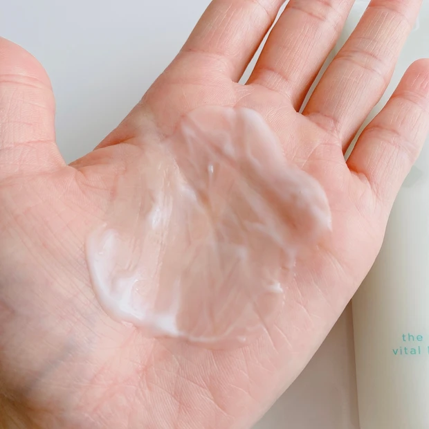 【デュオ】薬用洗顔&薬用クレンジングバームは、洗うたびに肌のバリア機能を高めて、ゆらぎにくい肌へと導きます。_2_2