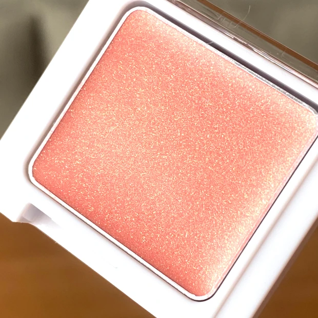 オルビスのアイカラーベース『ふっくらピーチ』で、目元に血色感とハリ感を!【プチプラコスメ】_2