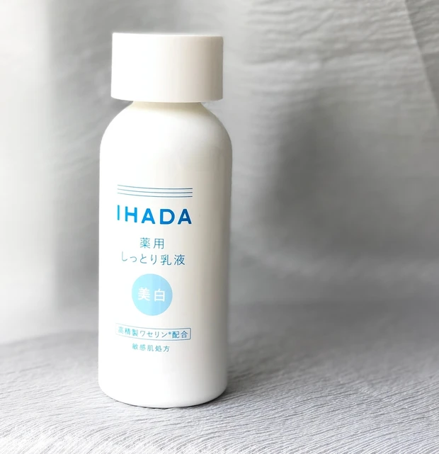 【イハダの薬用ケアシリーズから”美白ライン”が登場！】トラブルリスク肌でも透明感！_3_1