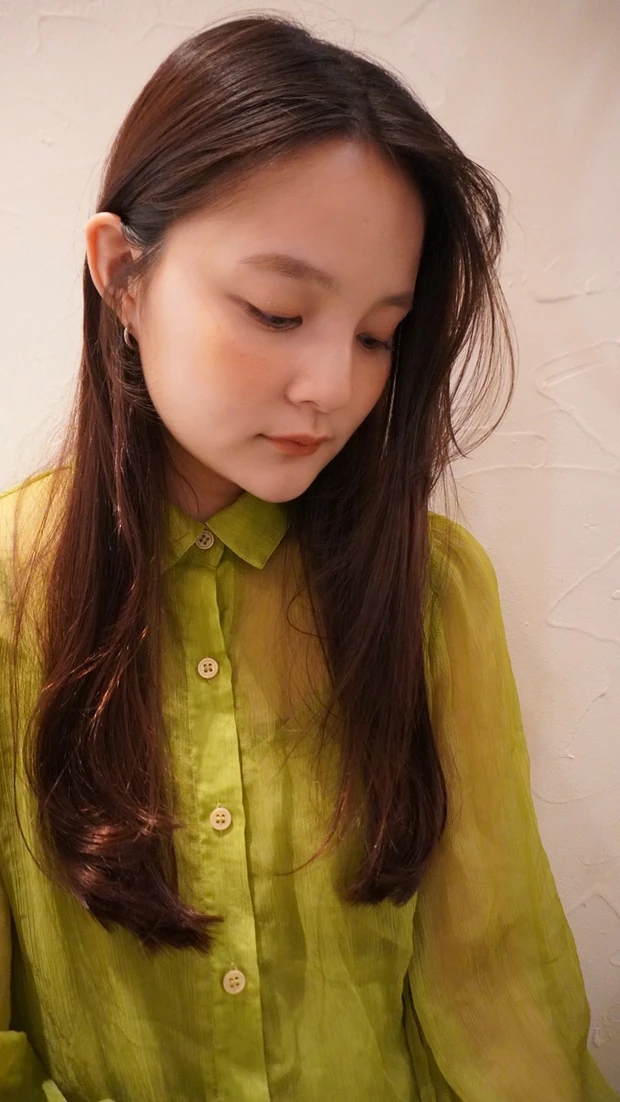 ヘアカタログ ロング ロングヘア 前髪なし サイド