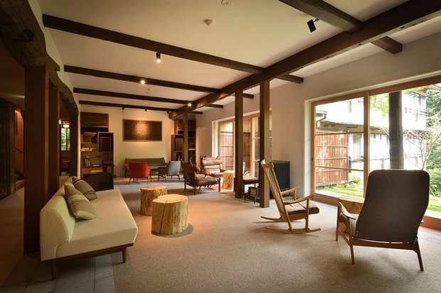 【女性のひとリートにおすすめ！ ひとり温泉12選】１万円台までの宿からご褒美宿まで。温泉オタク・永井千晴さんがナビ！_17_2