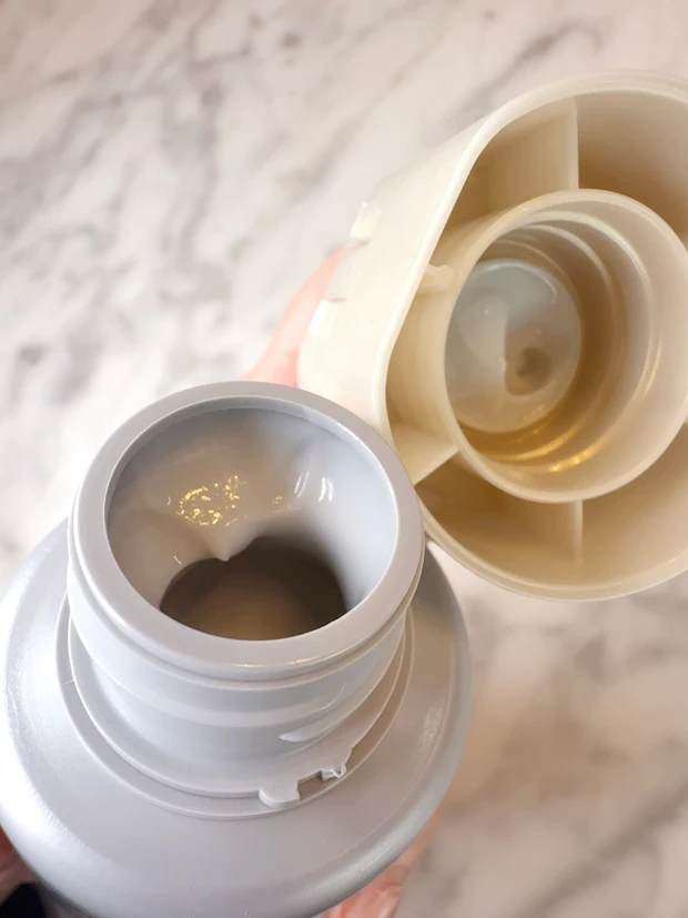 ビオレ おうちdeエステ ディープクレイ洗顔 使い切りやすいキャップ