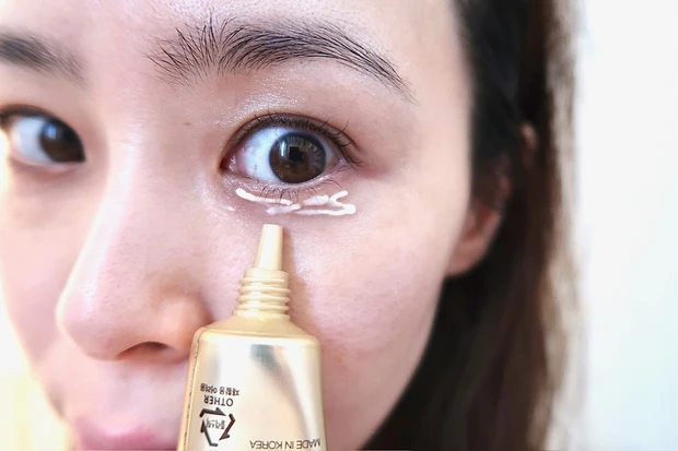 【韓国コスメ♡保湿とシワに！韓国メディキューブのアイクリーム】メディキューブ ディープリフティングアイクリーム_4