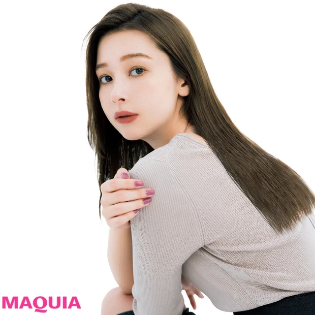 フェイスラインが引き上がる！ 小田切ヒロさんが教える頭皮ほぐし＆おすすめ…