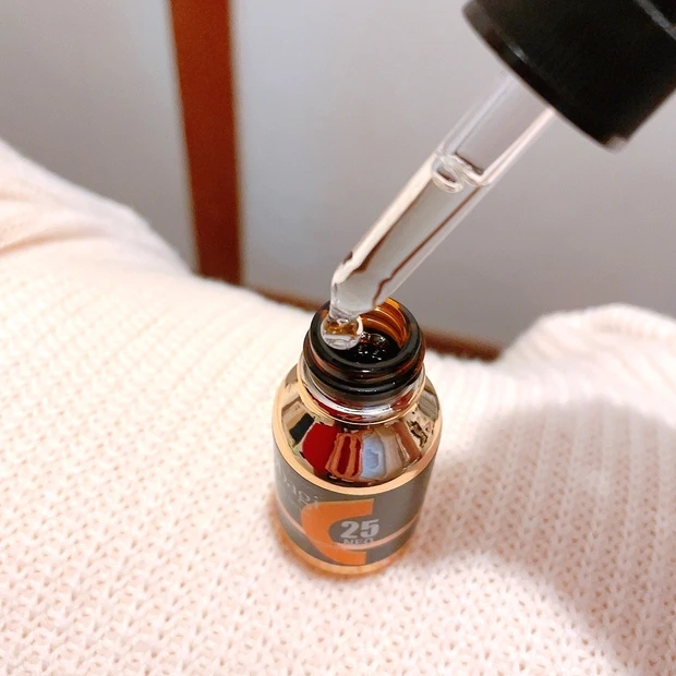 肌悩みに全方位アプローチ！！オバジのローション＆美容液_2_1