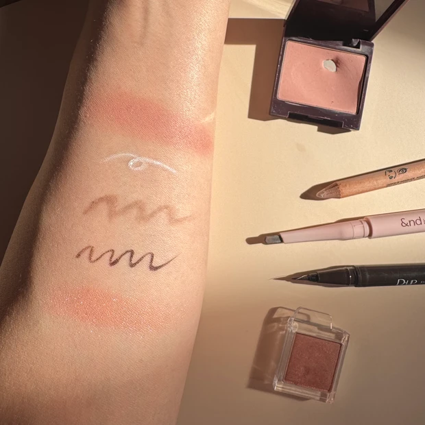 【MAQUIA10月号 表紙メイク】凛とした美しい戸田恵梨香さんの表紙メイクに挑戦✨_3