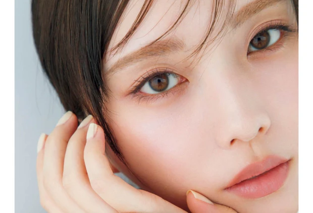 与田祐希さんが体感する、上半期ヒットコスメで作る旬顔メイク