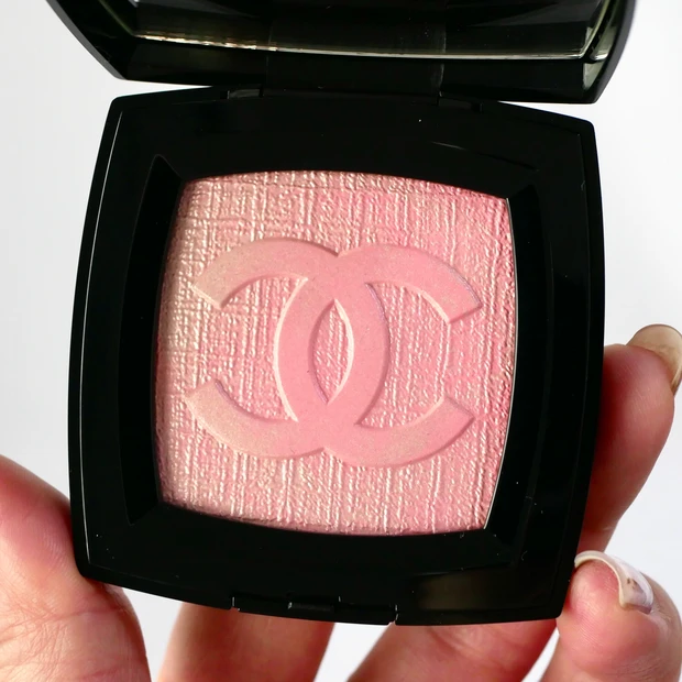 CHANEL 限定 ファンテジードゥシャネル チークカラー 送料関税無料