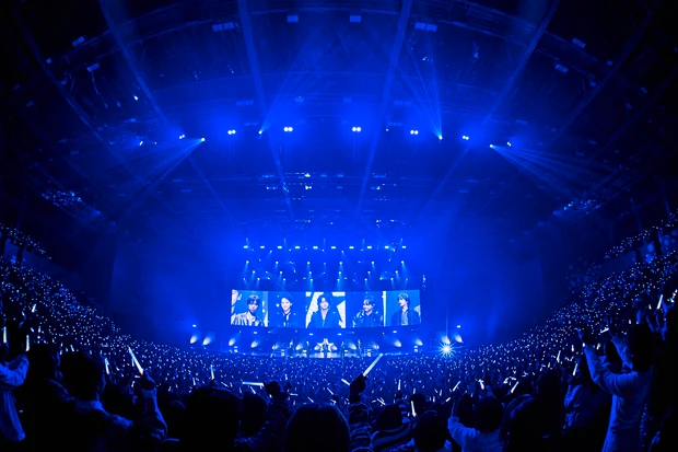 STARGLOW　スターグロウ　デビューショーケース　横浜BUNTAI　会場全景　RUI　ルイ　ADAM　アダム　GOICHI　ゴイチ　TAIKI　タイキ　KANON　カノン