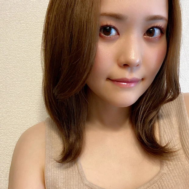 自撮り ヘアスタイル 女性