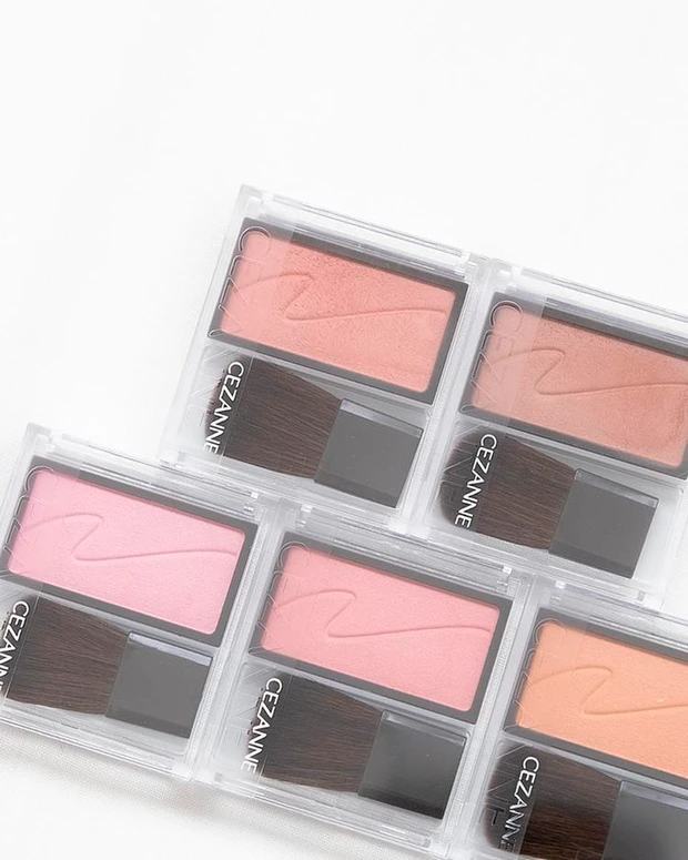 セザンヌ チーク チークブラッシュ 