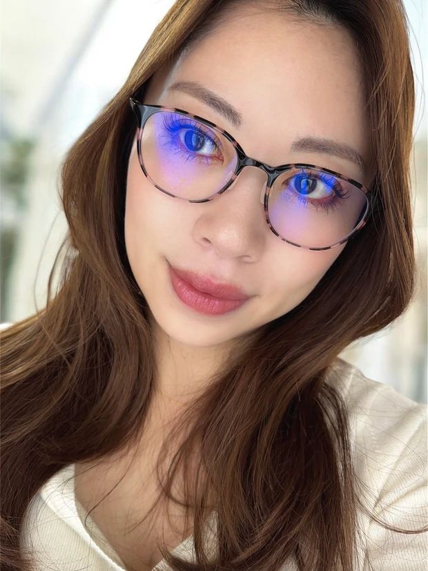 【Zoff SMART×マキアージュ】血色感メガネで作る多幸感メイク|ピンクデミで目元ぱっちり_2