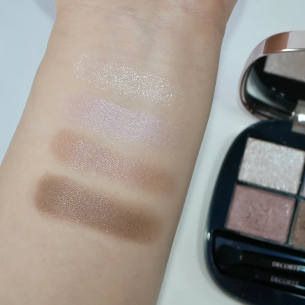 コスメデコルテ　スキンシャドウ デザイニング パレット 03 Wisteria　ブルベ