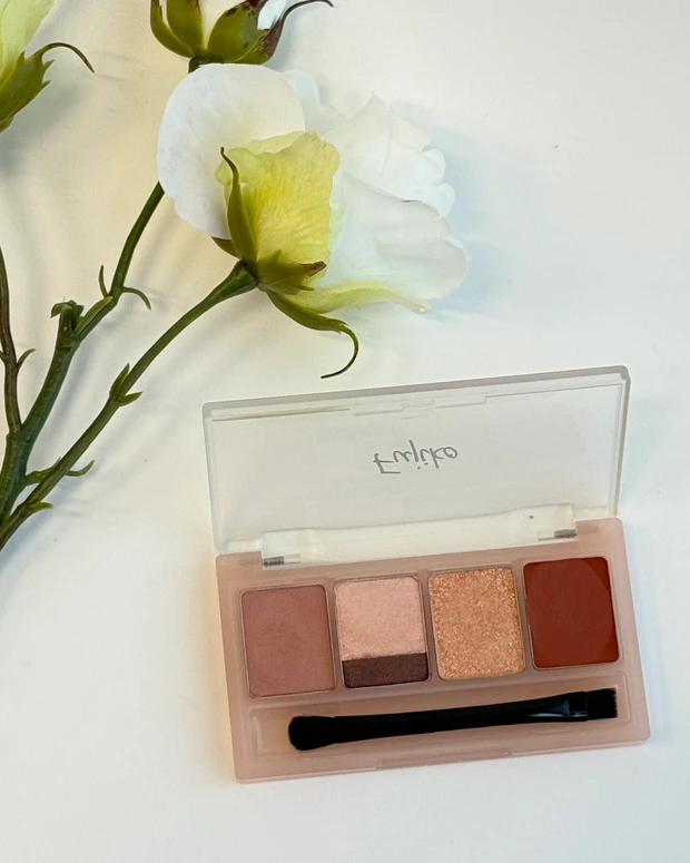 推しコス　マキアエディター　Fujiko　フジコ　マルチイージーパレット　マルチパレット　推しは洒落感のある03エモーショナルヌード