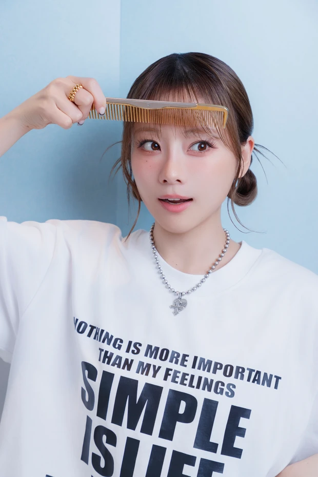 重盛さと美　美容　愛用コスメ　クシ　ラブクロム PGスタイリングコーム