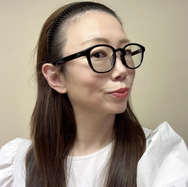 【簡単ヘアアレンジ】人気沸騰！うねうねコームカチューシャはどれがいい？痛くない？ダイソー3種比較_5