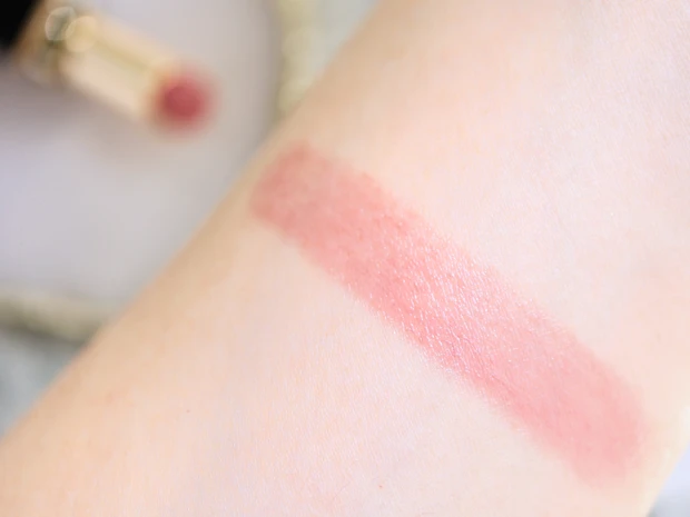 SUQQU モイスチャーグレイズリップスティック103