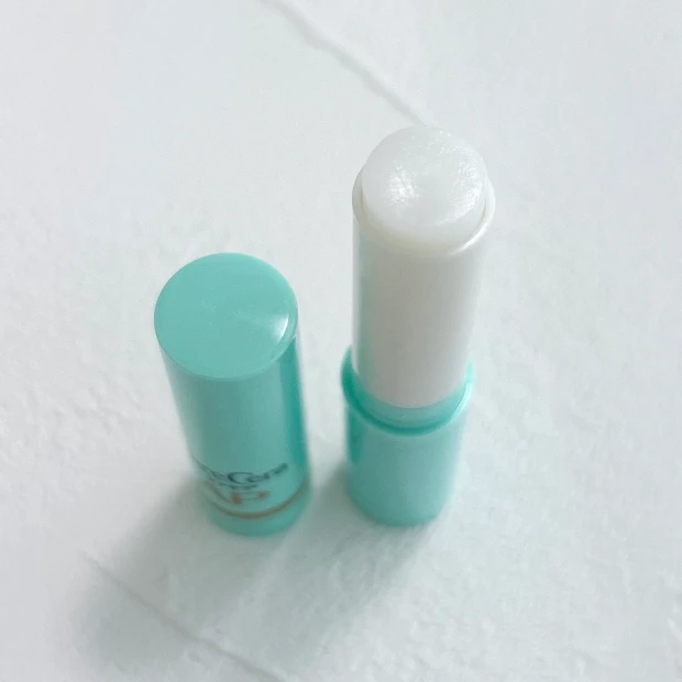 ケアセラ モイストバリアリップクリーム 使い心地