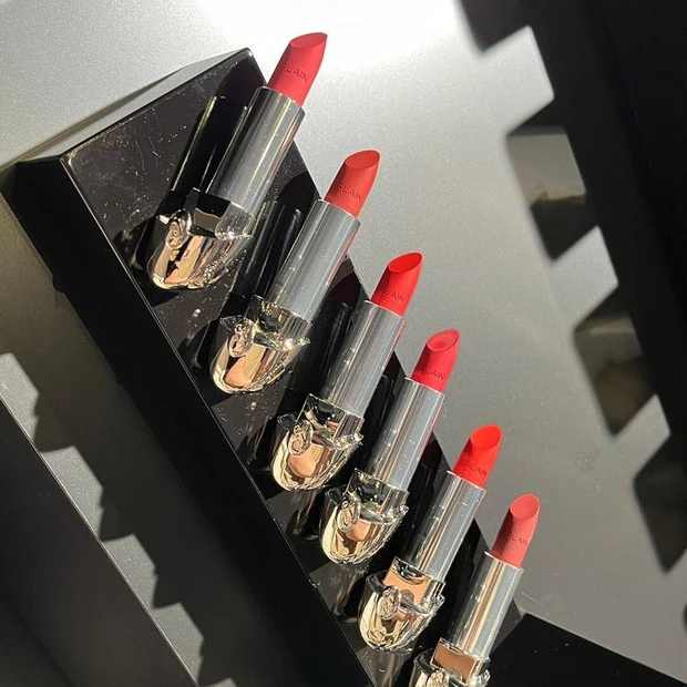 ゲラン発表会、ルージュ ジェ ヴェルヴェット メタル