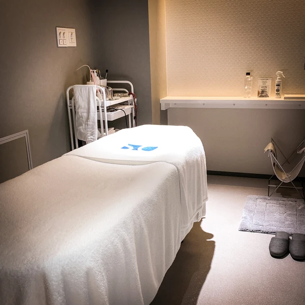 エンビロン初心者も！水素×ビタミンの力で“脱肌荒れ”を目指すフェイシャルエステ「アンジェラックススキンセンター渋谷」《秋の乾燥肌スキンケア》_2