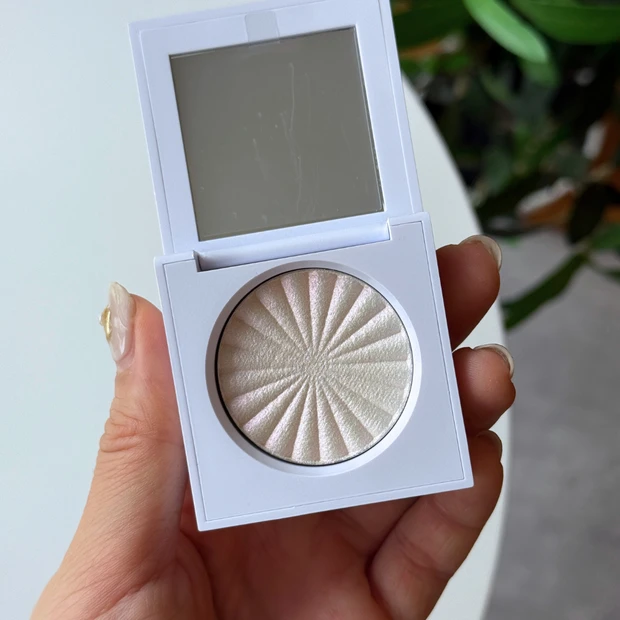 OFRA オフラ ミニハイライター Cloud9