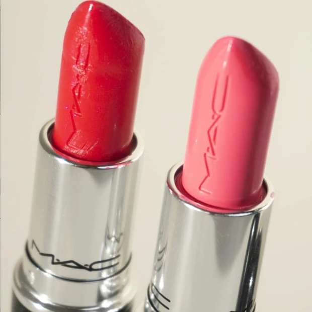 【MAQUIAインフルエンサーのオッス！推しコス】透け感たっぷりのMACのラスターガラス！色展開が豊富で艶のある唇がたまらない、、、_3_2