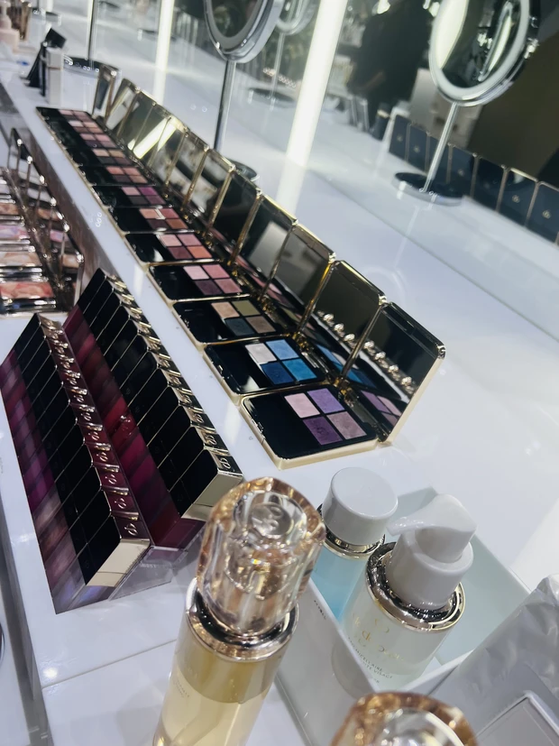 【完全予約制】クレ・ド・ポー ボーテ《ル・セラム10周年記念POP UPイベントレポ》肌にも知性がある_5_2