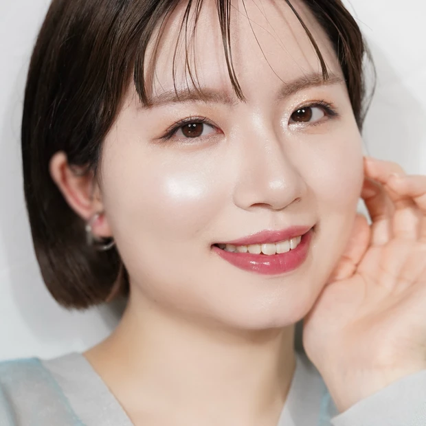 【マキア表紙メイク】MAQUIA4月号の表紙は長澤まさみさん。大人な透明感を上げる寒色メイクに挑戦！_17_1