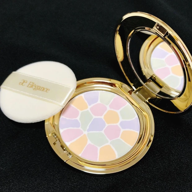 【エレガンス ラ プードル オートニュアンス】プードル愛用者も初めての人も購入必至!30周年限定のスワロフスキーロゴコンパクトが美しすぎる♡エレガンス信者が語る名品パウダーの魅力。_2_2