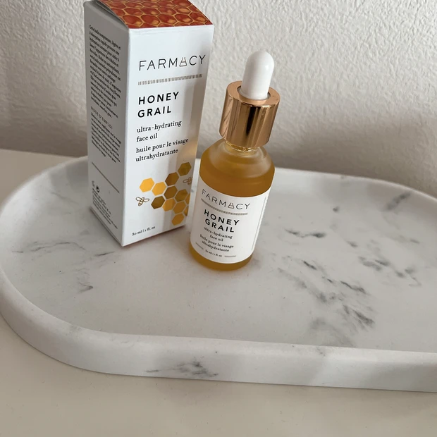 【スキンケア】海外旅行に行けるようになったらゲットしたい☆日本未入荷海外コスメFARMACYのハチミツ入りフェイスオイル♡_2