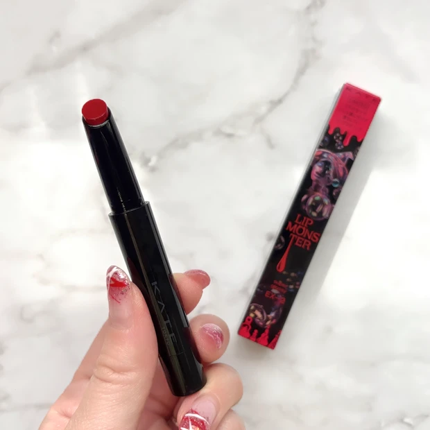 ブライトレッド系カラーのリップモンスターツヤバース限定色EX-2