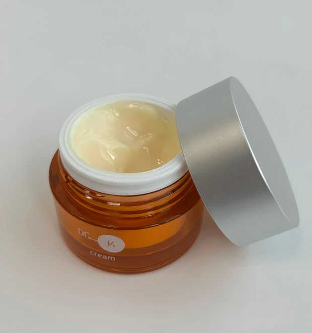 推しコス マキアエディター ドクターケイ 新クリーム 赤くすみ